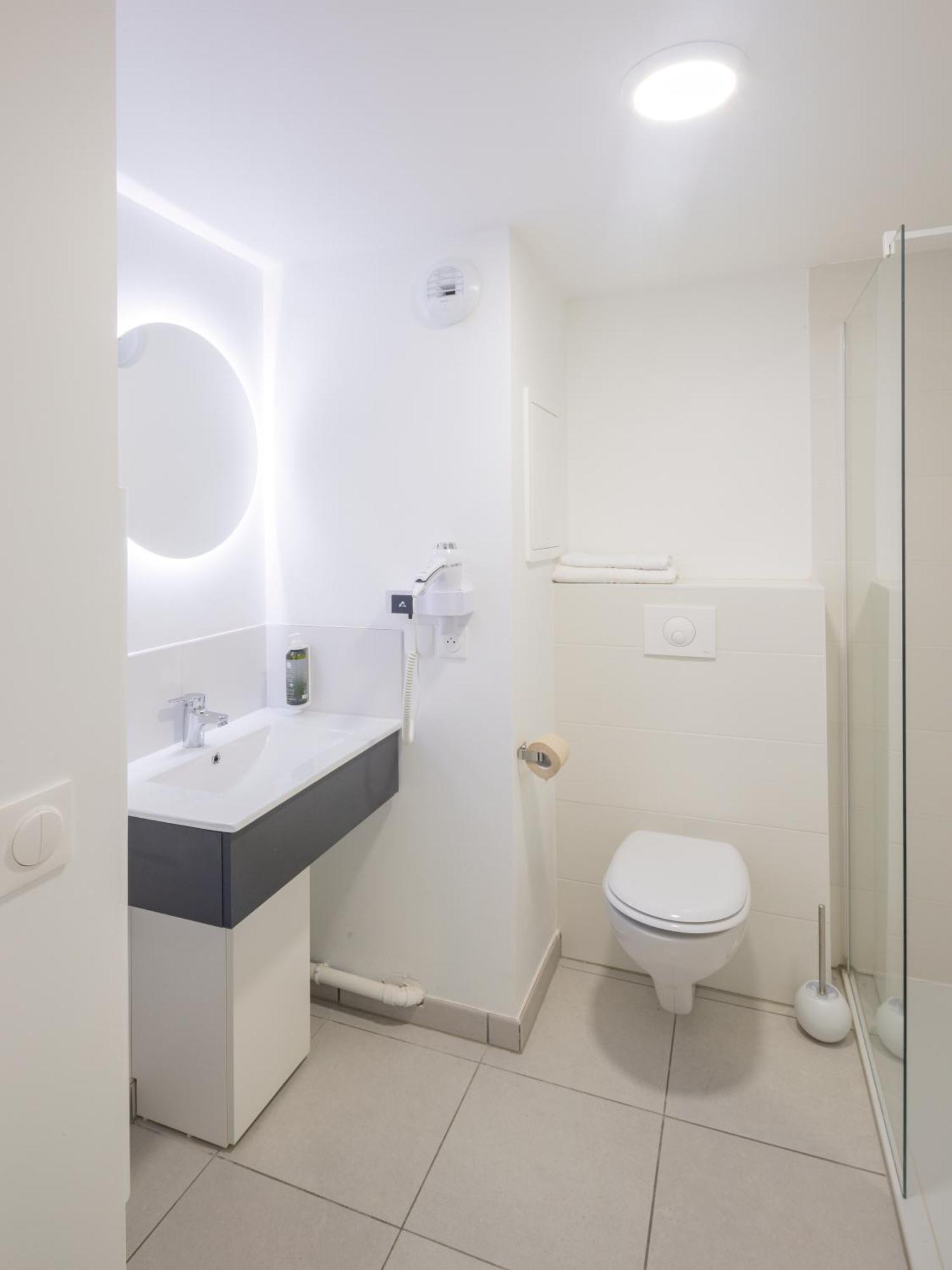 All Suites Appart Hotel Le Havre Exteriör bild
